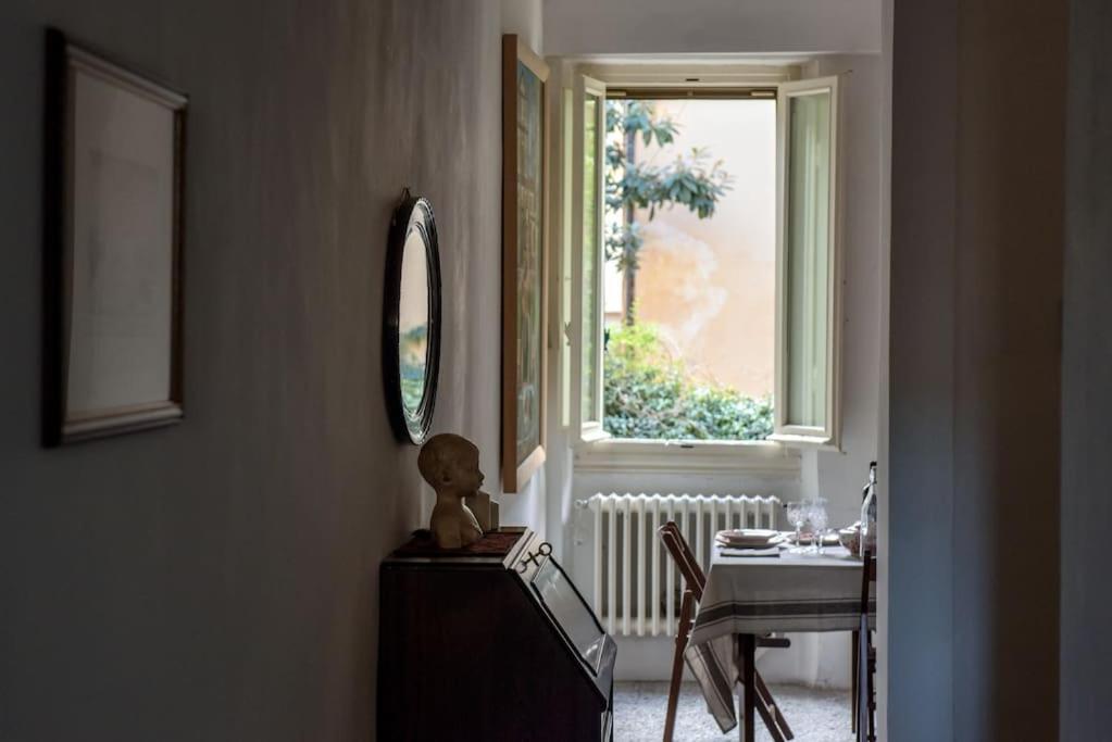 Cozy Apartment With Private Garden - City Center - Florence Exterior photo